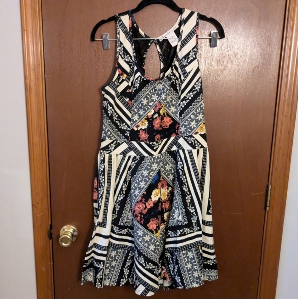 American Rag Floral Patterned Sleeveless Dress Large Lace Back Keyhole Y2k